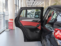 2022款 xDrive 25i M运动套装
