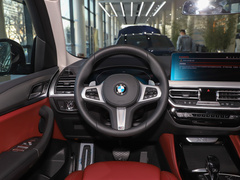 2022款 xDrive 25i M运动套装