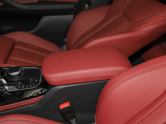 2022款 xDrive 25i M运动套装
