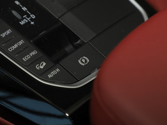 2022款 xDrive 25i M运动套装