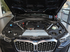 2022款 xDrive 25i M运动套装