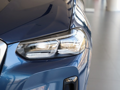 2022款 xDrive 25i M运动套装