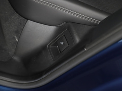 2022款 xDrive 25i M运动套装