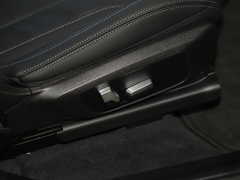 2022款 xDrive 25i M运动套装