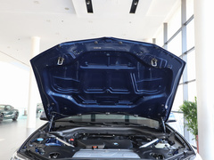 2022款 xDrive 25i M运动套装