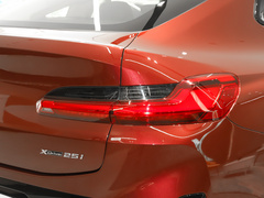 2022款 xDrive 25i M运动套装