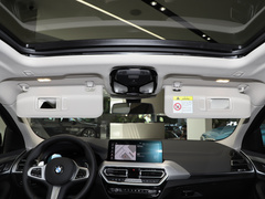 2022款 xDrive 25i M运动套装