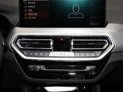 2022款 xDrive 25i M运动套装