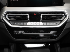 2022款 xDrive 25i M运动套装