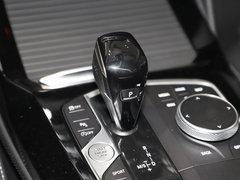 2022款 xDrive 25i M运动套装