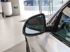 2022款 xDrive 30i M运动套装