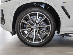 2022款 xDrive 30i M运动套装