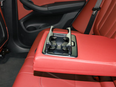2022款 xDrive 30i M运动套装