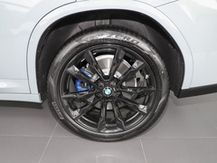 2022款 xDrive 30i M运动套装