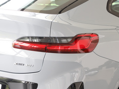 2022款 xDrive 30i M运动套装