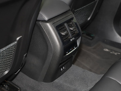 2022款 xDrive 30i M运动套装