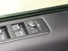 2023款 360PS R-Dynamic SE
