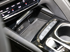2022款 昂科威Plus 552T 五座豪华型
