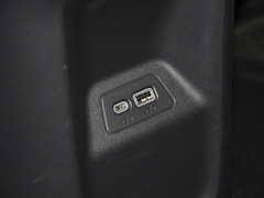 2022款 昂科威S 552T 两驱豪华型