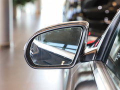 2022款 GLC 260 L 4MATIC 豪华型