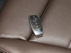 2022款 GLC 260 L 4MATIC 豪华型