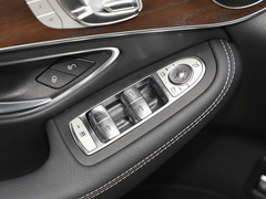 2022款 GLC 260 L 4MATIC 豪华型