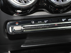 2022款 GLB 200 动感型