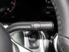 2022款 GLB 200 动感型