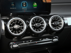 2022款 GLB 200 动感型
