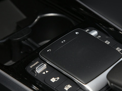 2022款 GLB 200 动感型