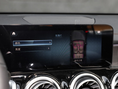 2022款 GLB 200 时尚型