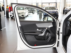 2022款 A 180 L 运动轿车