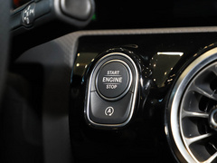 2022款 CLA 200 4MATIC 