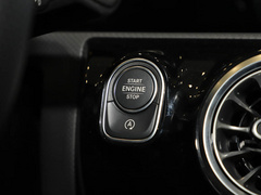 2022款 CLA 200 4MATIC 