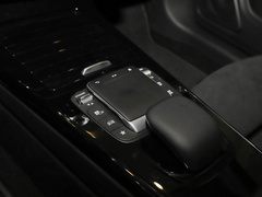 2022款 CLA 200 4MATIC 