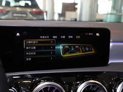 2022款 CLA 200 4MATIC 