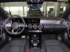 2022款 CLA 200 4MATIC 