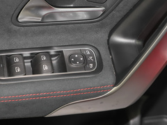 2022款 CLA 200 猎跑车
