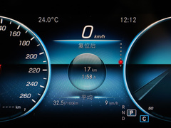 2022款 CLA 200 猎跑车