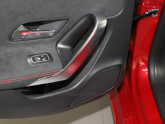 2022款 CLA 200 猎跑车