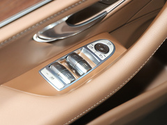 2022款 E 300 L 豪华型