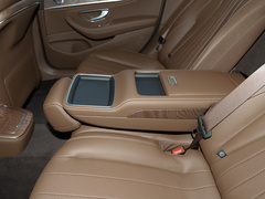 2022款 E 300 L 豪华型