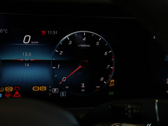 奔驰E级 2022款 E 300 L 豪华型
