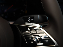 2022款 E 300 L 豪华型