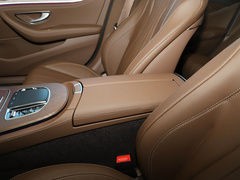 2022款 E 300 L 豪华型