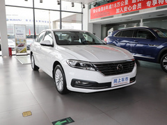 2022款 1.5L 自动舒适版