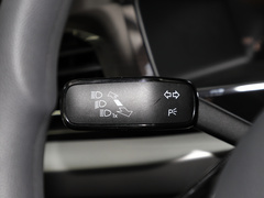 2022款 1.5L 自动舒适版