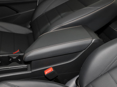 2022款 1.5L 自动舒适版