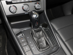 2022款 1.5L 自动舒适版