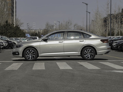 2022款 1.5L 自动舒适版
